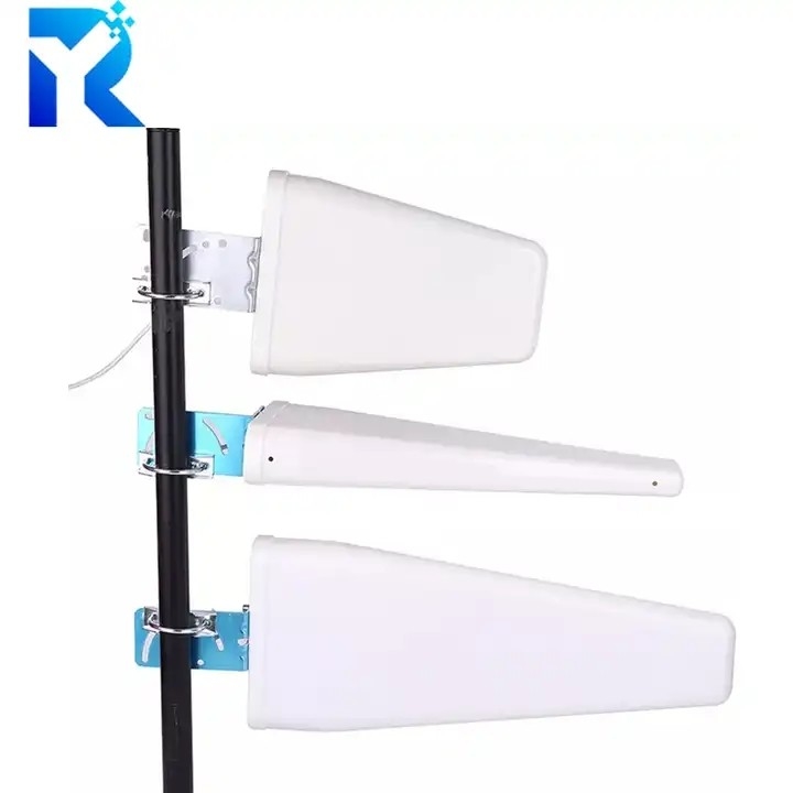 N Dişi Konnektörlü ve Beyaz 5D-FB L= 300mm Terminal Hatlı 4G LTE Yagi Anten