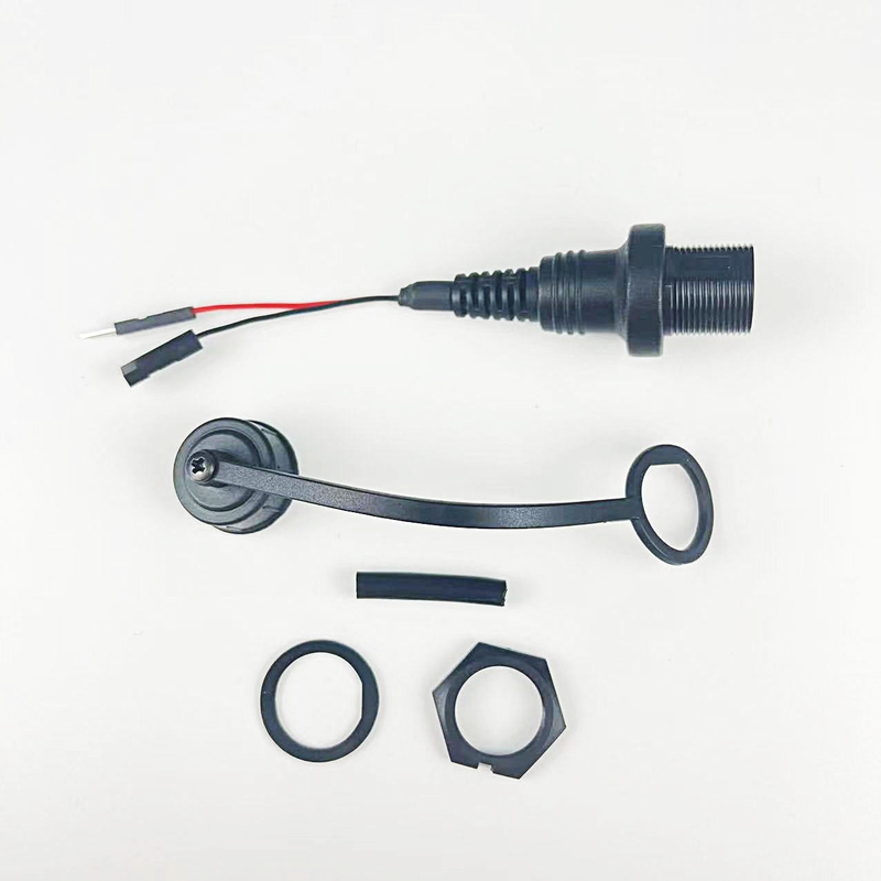Özel Mini 5 Pin Kadın Panel Araç Kamyon Tekne Motosiklet Tablosu için Kırmızı Ve Siyah Tel Bağlantı Uzantı Kablosu