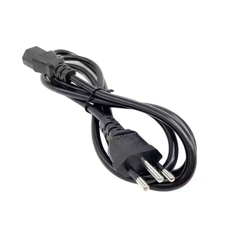 RY IEC Brezilya Güç Kablosu 1-15p 5-15p PVC Malzemesi Özel 1M 1.5M 2M 3M 5M Çıkarılmış Güç hattı kablosu dahil