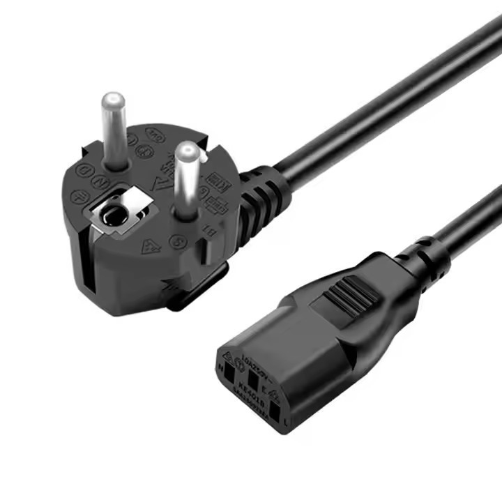 Siyah 3G uzatma hattı kablosu AC güç kablosu stokta Bakır IEC Avrupa AB Saf VDE CEE PVC 0.75mm 1.5M Karton Kutusu