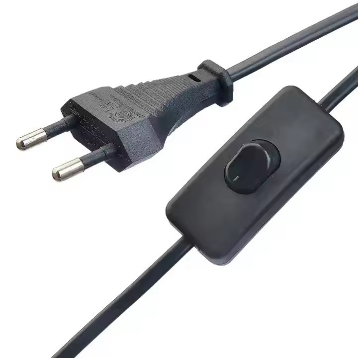 SNI Onaylı 2 Pin Tipi C7 Şekil 8 Şekil Dişi Fiş Siyah Güç Kablosu Kablo 1.2M/1.5M/1.8M Uzunluk Ev Restaurant