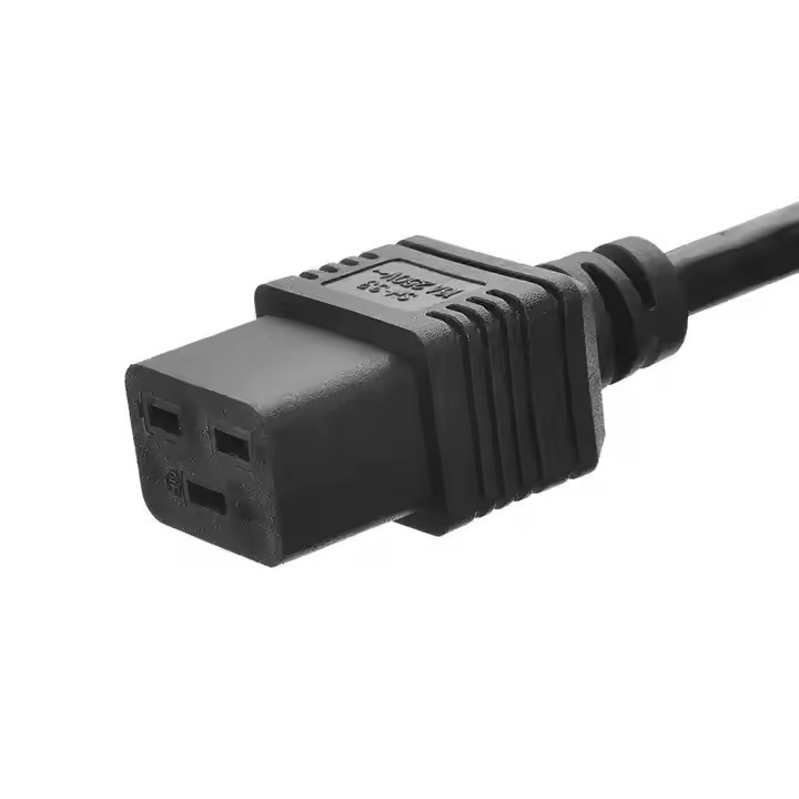 Iec-60320 3 Prong H05vv - F 3G 0.75 Bağlayıcı C19'dan C20'ye Bağlayıcı Bakır İletici Elektrik Kablosu Ev Aygıtları İçin