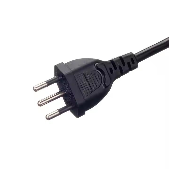 Iec-60320 3 Prong H05vv - F 3G 0.75 Bağlayıcı C19'dan C20'ye Bağlayıcı Bakır İletici Elektrik Kablosu Ev Aygıtları İçin