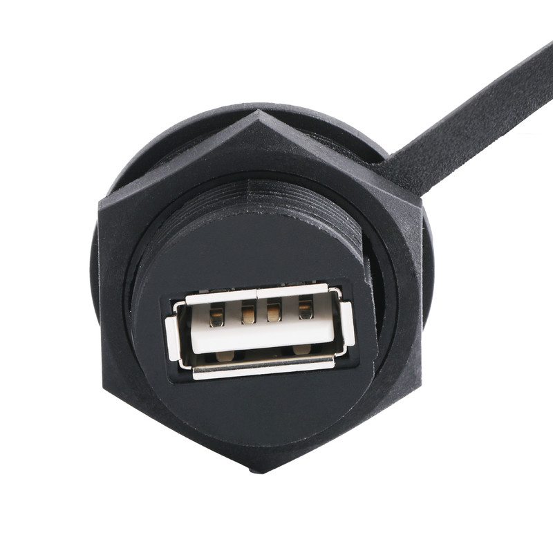 USB 2.0 A Dişi konektör, Kalkanlı ve USB 2.0 A USB kablolarına kapaklı ölçüye göre yapılır