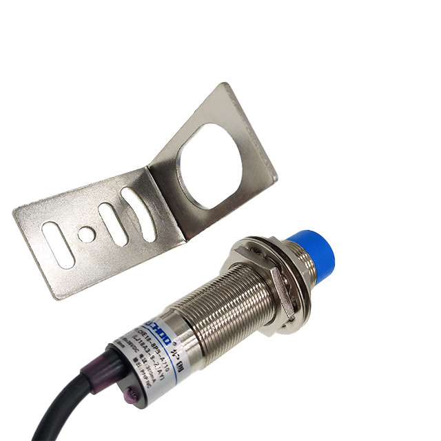 LJC18A3-8-Z/AY PNP NC 3 Pin Kapasitör Kablolama Yakınlık Sensörü 8mm Mesafe Anahtarı