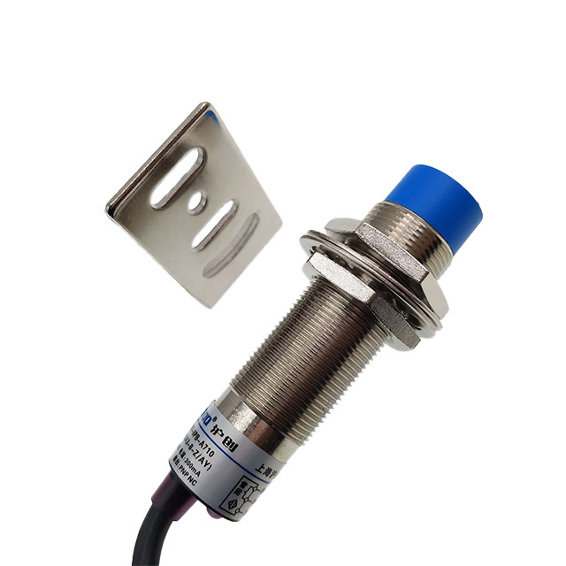 LJC18A3-8-Z/AY PNP NC 3 Pin Kapasitör Kablolama Yakınlık Sensörü 8mm Mesafe Anahtarı